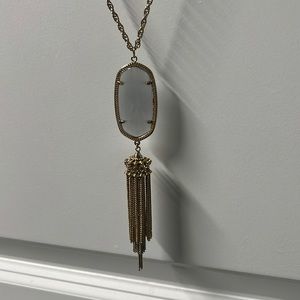 Kendra Scott necklace and earrings